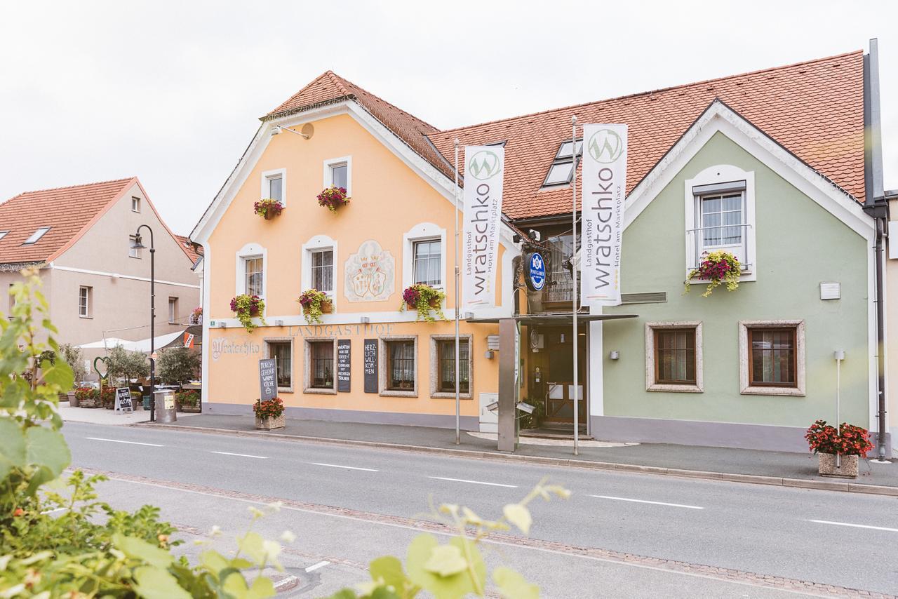 Hotel Am Marktplatz - Landgasthof Wratschko - กัมลิทซ์ ภายนอก รูปภาพ
